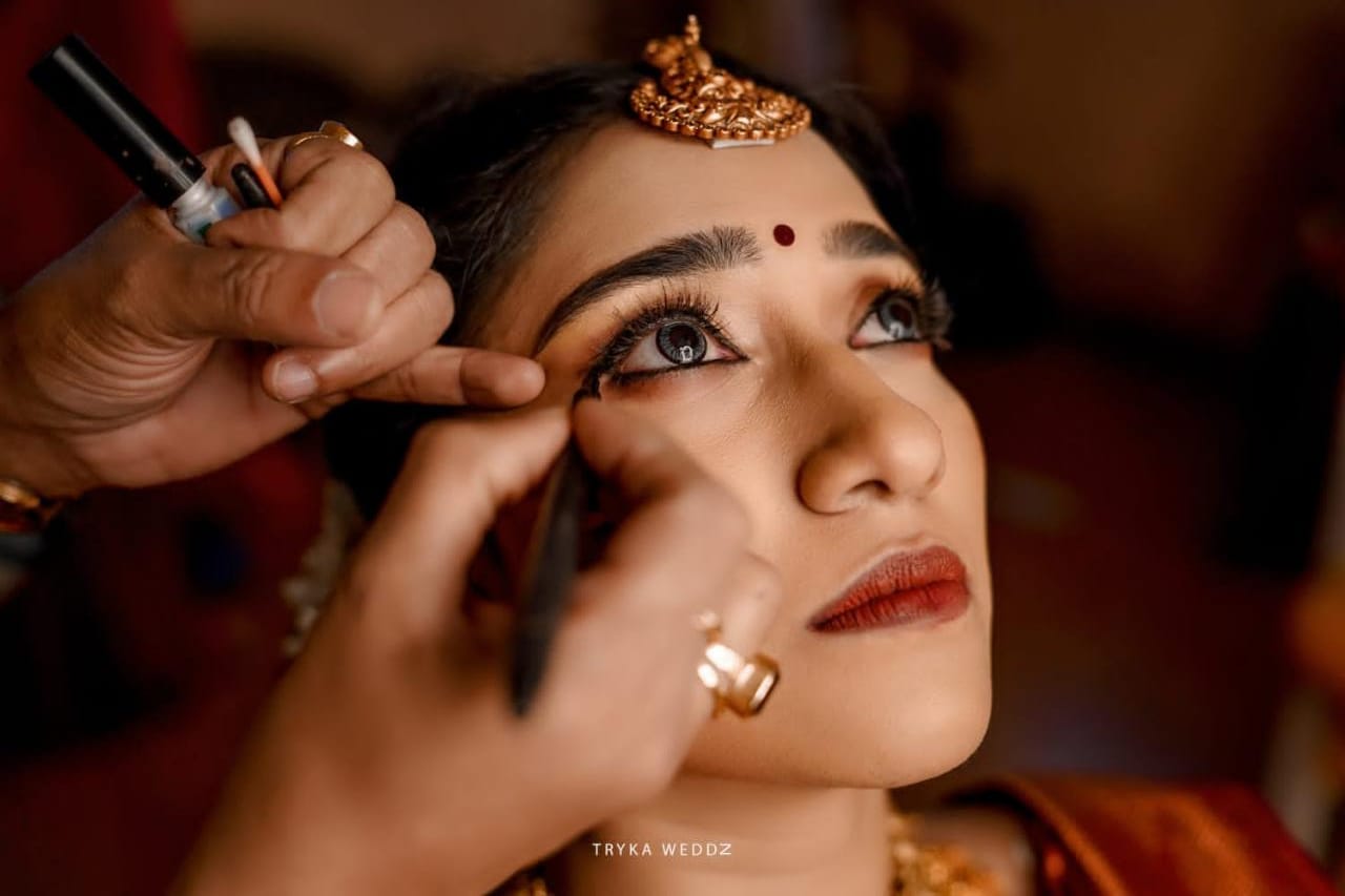 MANAMA BEAUTY CARE AND MAKE OVER STUDIO VELLIMADUKUNNU